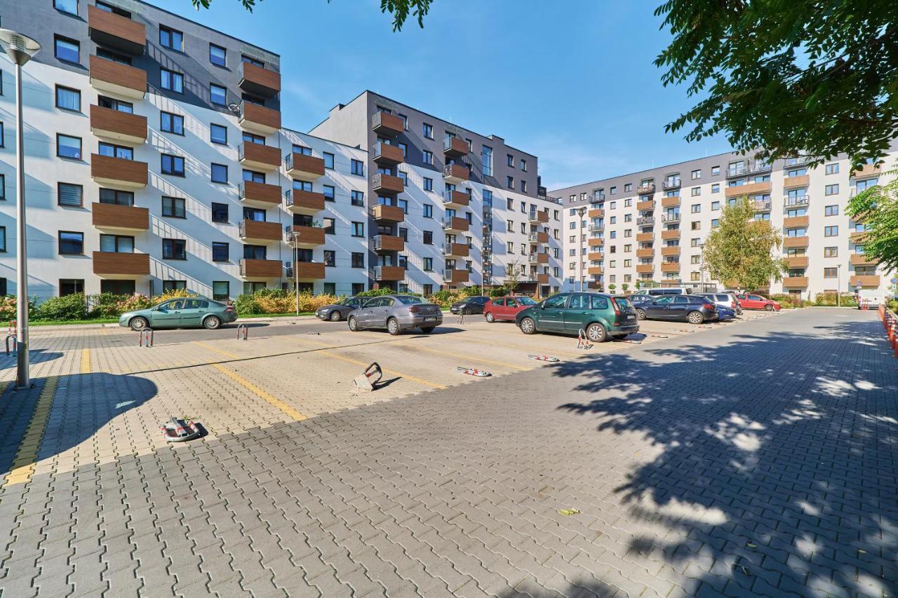 Nowa Teczowa Apartments Promenada Staromiejska By Noclegi Renters ヴロツワフ エクステリア 写真