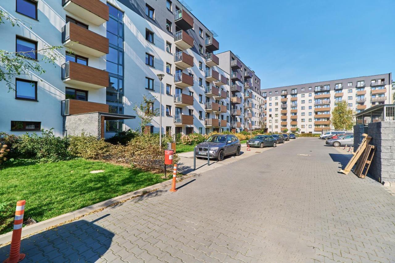 Nowa Teczowa Apartments Promenada Staromiejska By Noclegi Renters ヴロツワフ エクステリア 写真